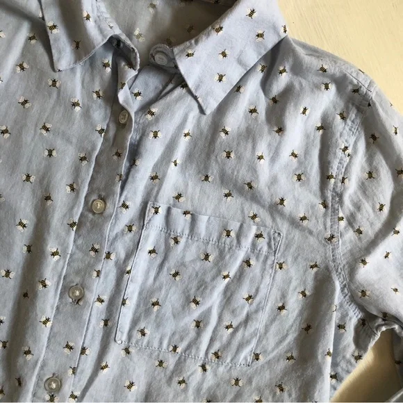 Bee Pattern Button Down Shirt - Picture 3 of 8